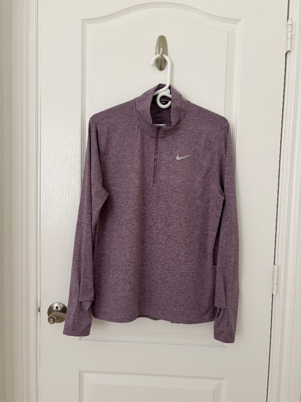 Nike Running Dri-FIT 1/4 Zip Long Sleeve Top Purple Thumbholes Size L Like New